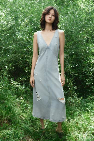 RIPPED TRF DENIM DRESS - Light blue by Zara