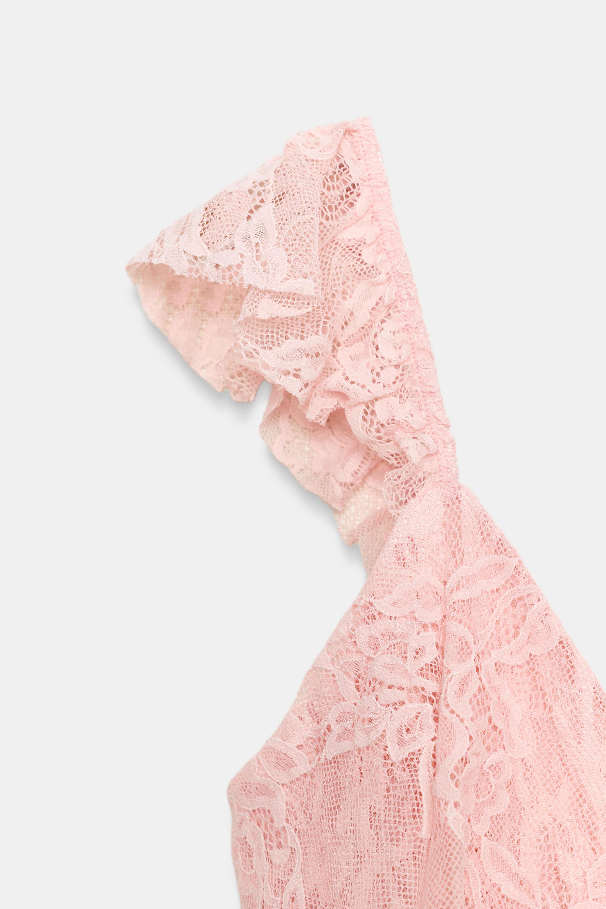 RUFFLED LACE DRESS