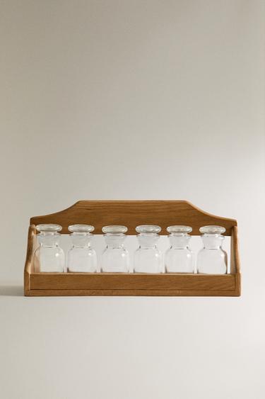 PORTA-ESPECIARIAS DE MADEIRA COM POTES DE VIDRO - Castanho-claro da Zara