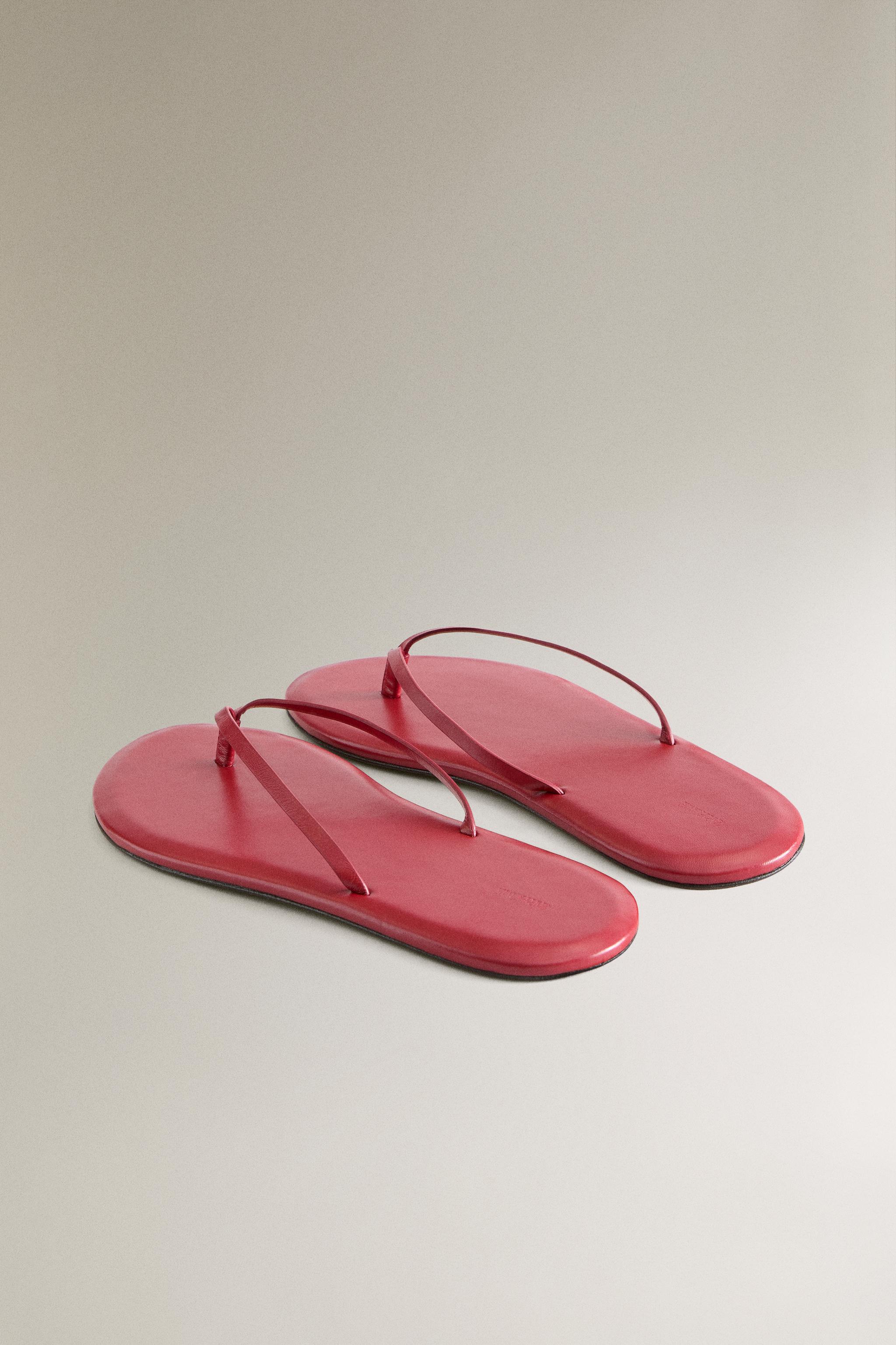 MINIMAL LEATHER SANDALS