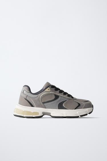 ZAPATILLA DEPORTIVA MULTIPIEZAS - Negro de Zara