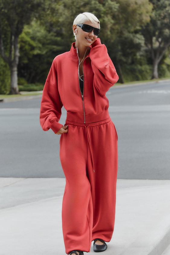 SUDADERA ZIPPER - Rojo de Zara - Imagen 0