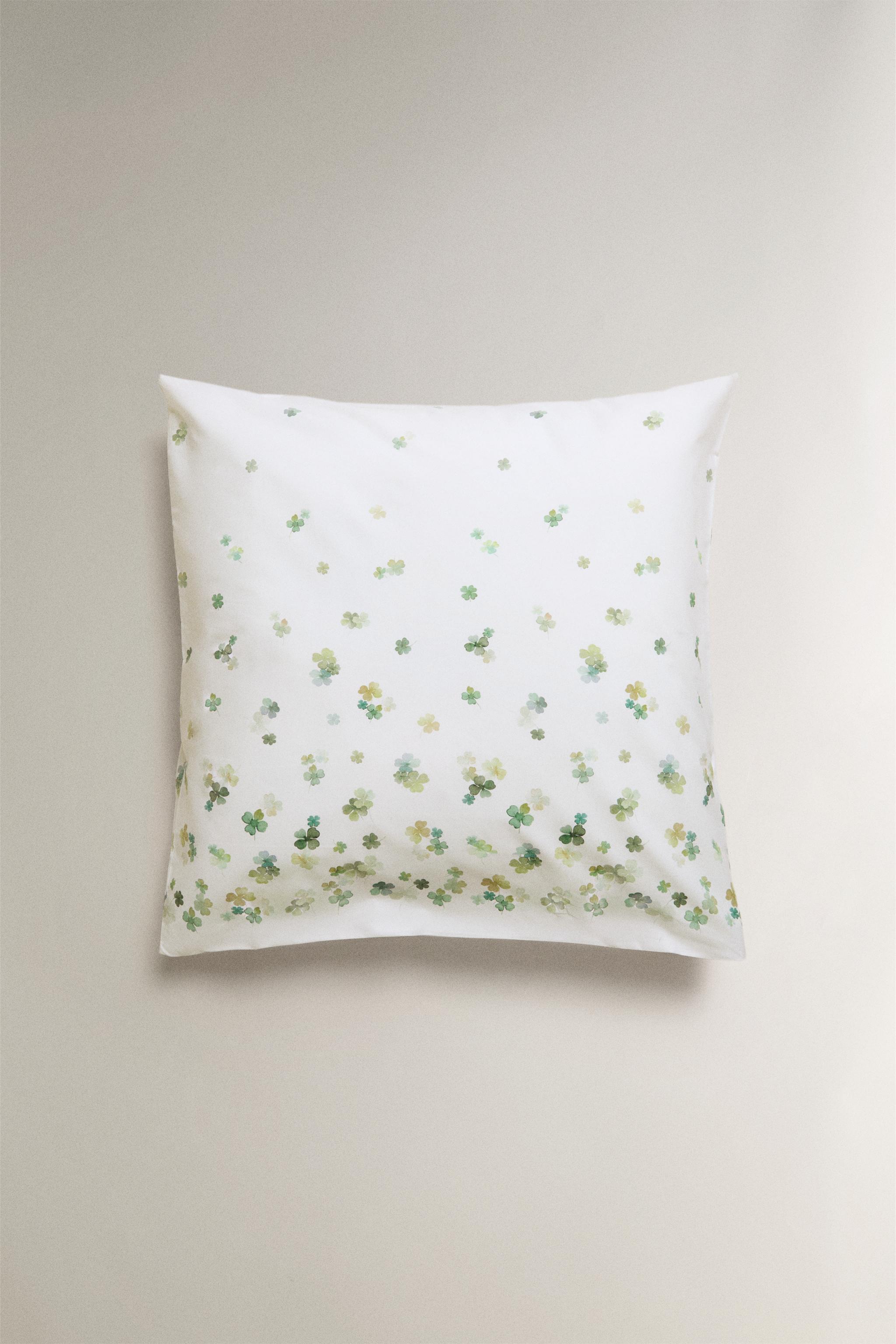 PERCALE COTTON PILLOWCASE WITH CLOVER DESIGN