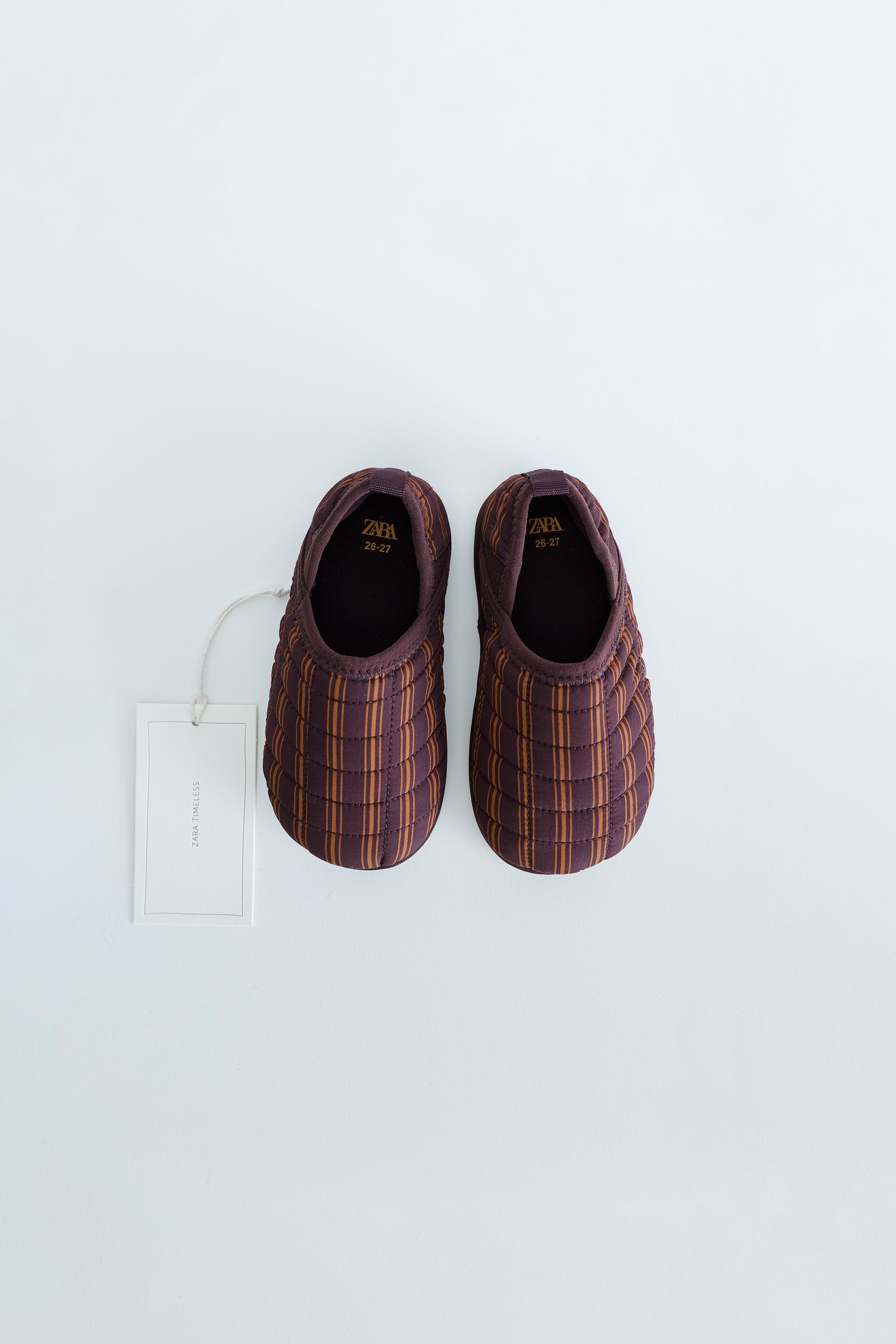 PLAID SLIPPERS — Burgundy Red