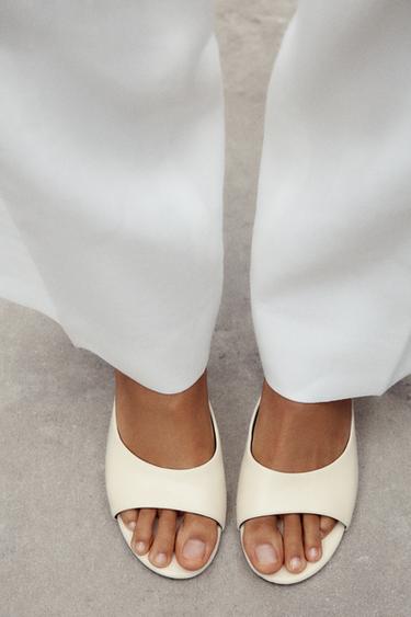 MULES À TALONS COMPENSÉS TRANSPARENTS EN CUIR - Blanc écru de Zara - Image 0
