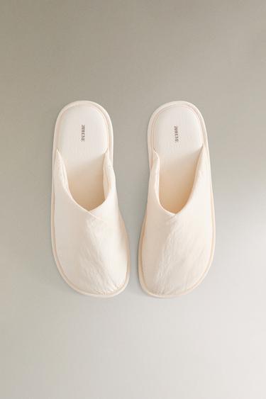 CHAUSSONS ASYMÉTRIQUES TISSU TECHNIQUE - Beige de Zara - Image 3