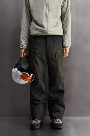 بنطلون SHELL SKI RECCO® WATERPROOF - أخضر الخاص بـ Zara