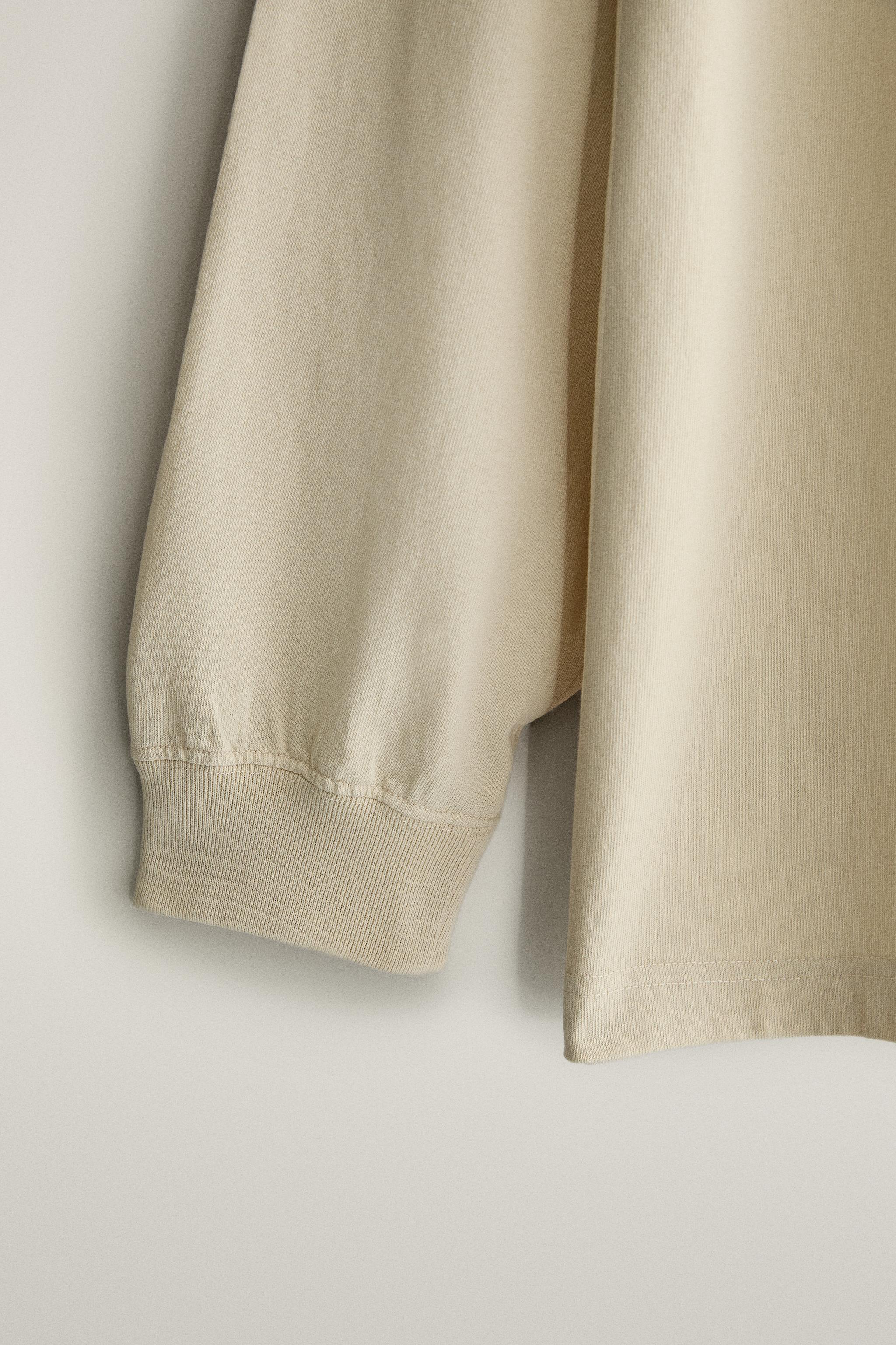 RAGLAN SLEEVE T-SHIRT