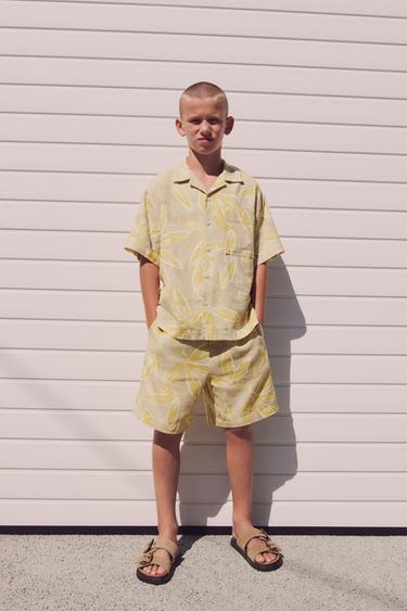 LEAF PRINT LINEN BERMUDA SHORTS - Brown by Zara
