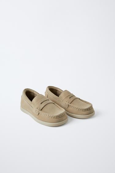 MOCASSINS MASQUE EN CUIR - Marron sable de Zara - Image 1
