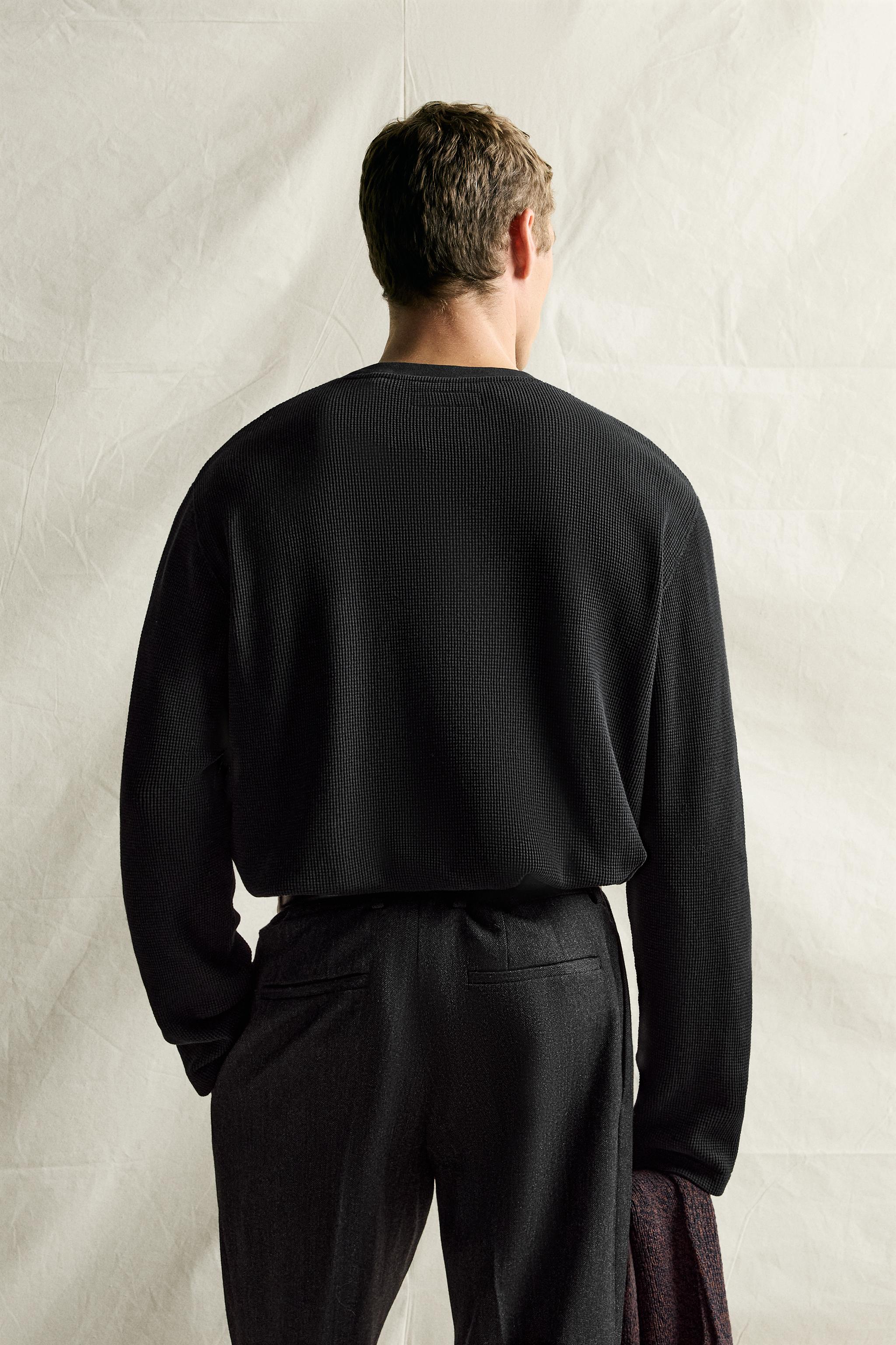 WAFFLE-TEXTURED T-SHIRT