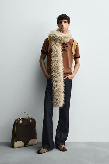 ÁO PHÔNG IN CHỮ TƯƠNG PHẢN HARRY LAMBERT FOR ZARA X DISNEY - Màu nâu từ Zara - Hình ảnh 0