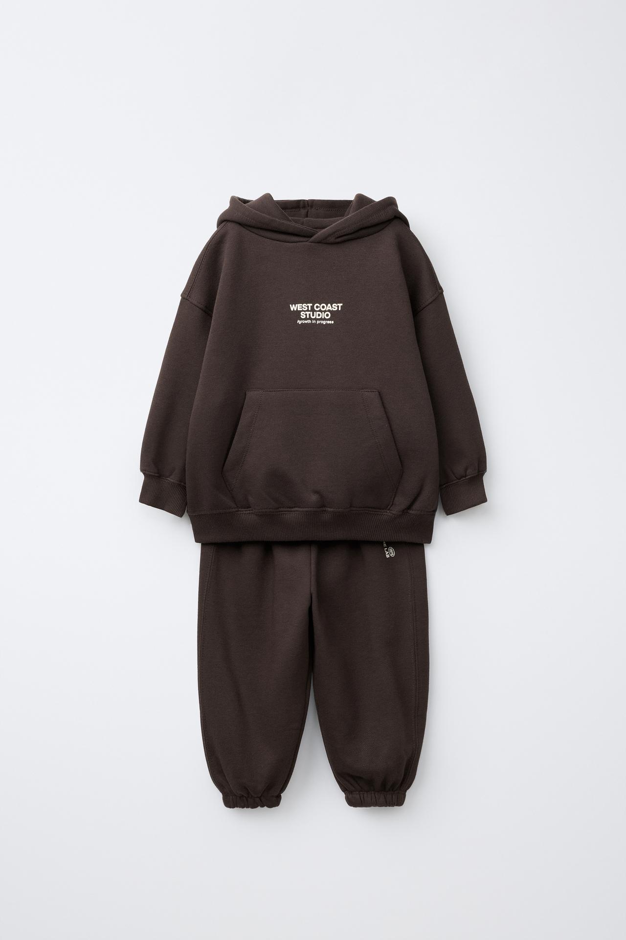 HOODIE AND JOGGER PANTS SET — Brown