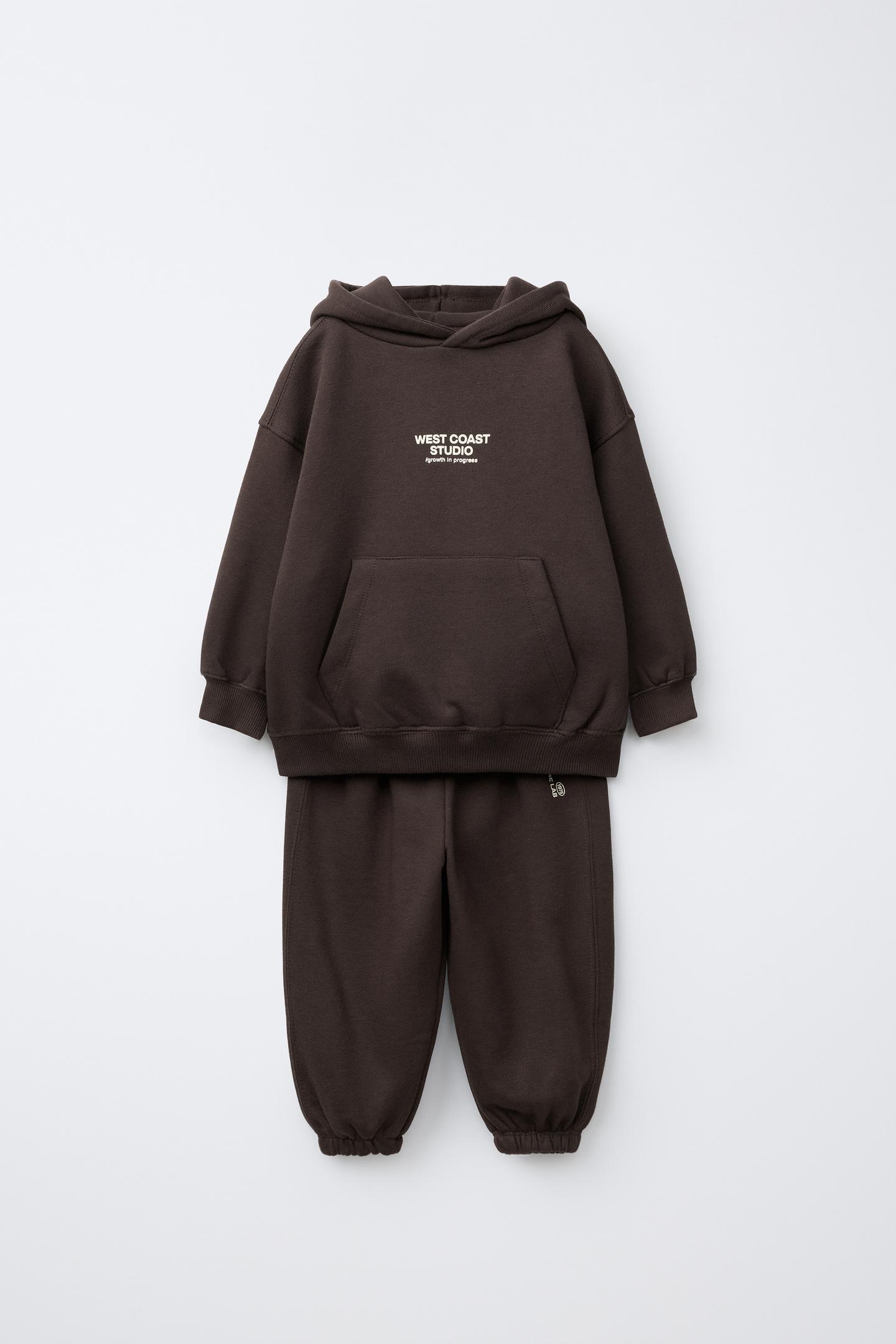 Детский комплект Zara Hoodie and Jogger Pants Set, цвет: Коричневый — фото 2