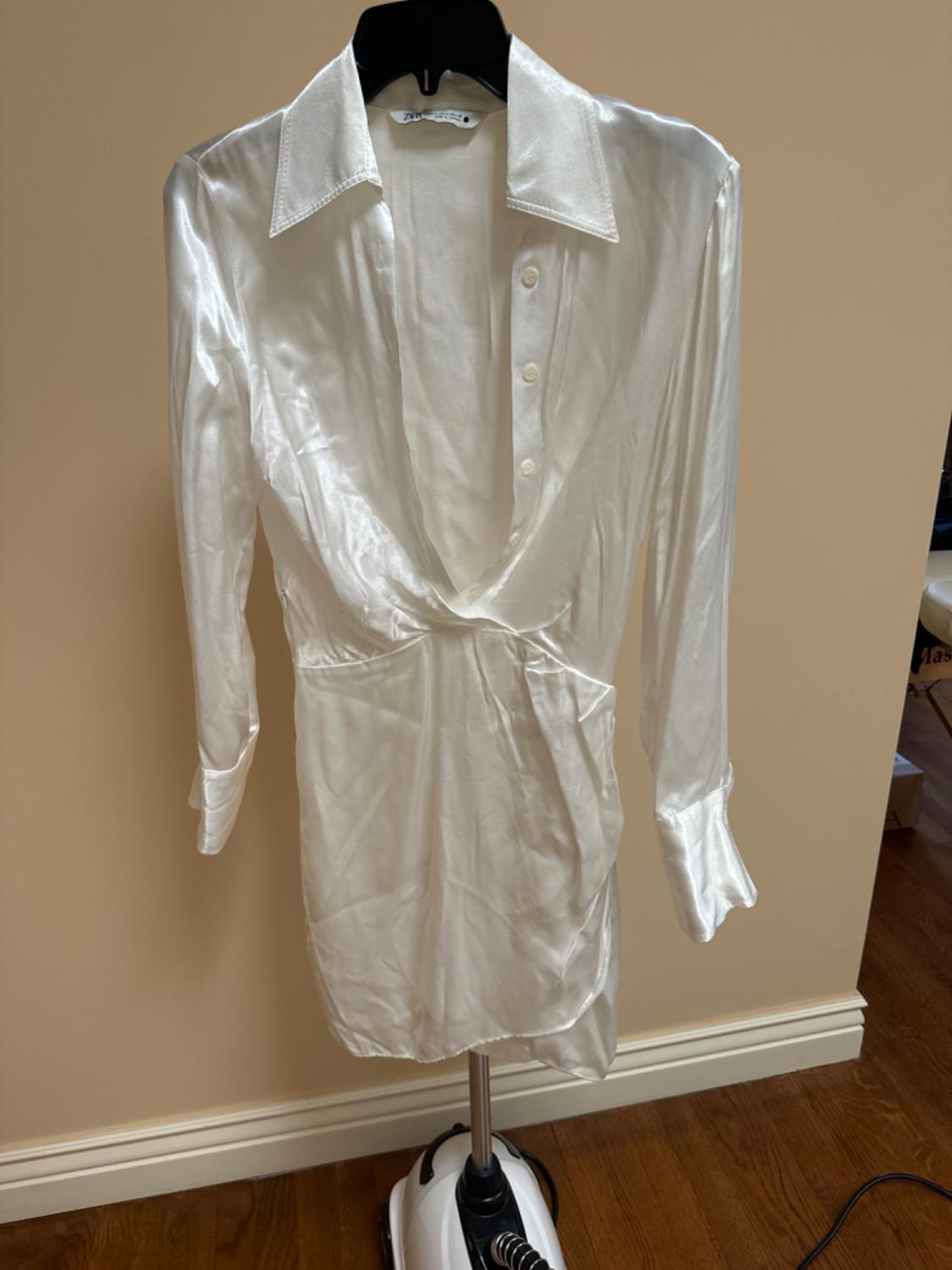 VESTIDO SATINADO DRAPEADO