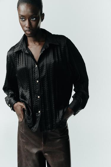 CAMISA SATINDA EFECTO ARRUGADO - Negro de Zara - Imagen 0
