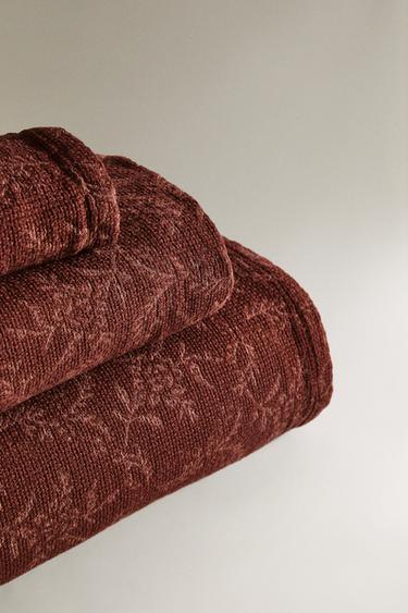 SERVIETTE DE BAIN GAZE FLEUR - Terracota de Zara - Image 1