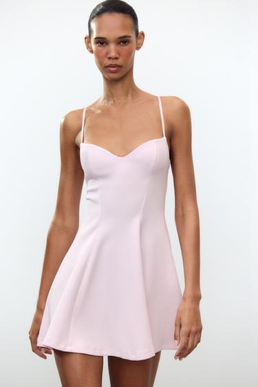 ROBE COURTE AVEC DÉCOLLETÉ EN CŒUR - Rose pastel de Zara - Image 1