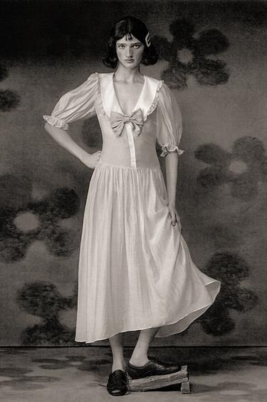 ROBE MI-LONGUE FLUIDE EN DENTELLE - Crème de Zara - Image 1