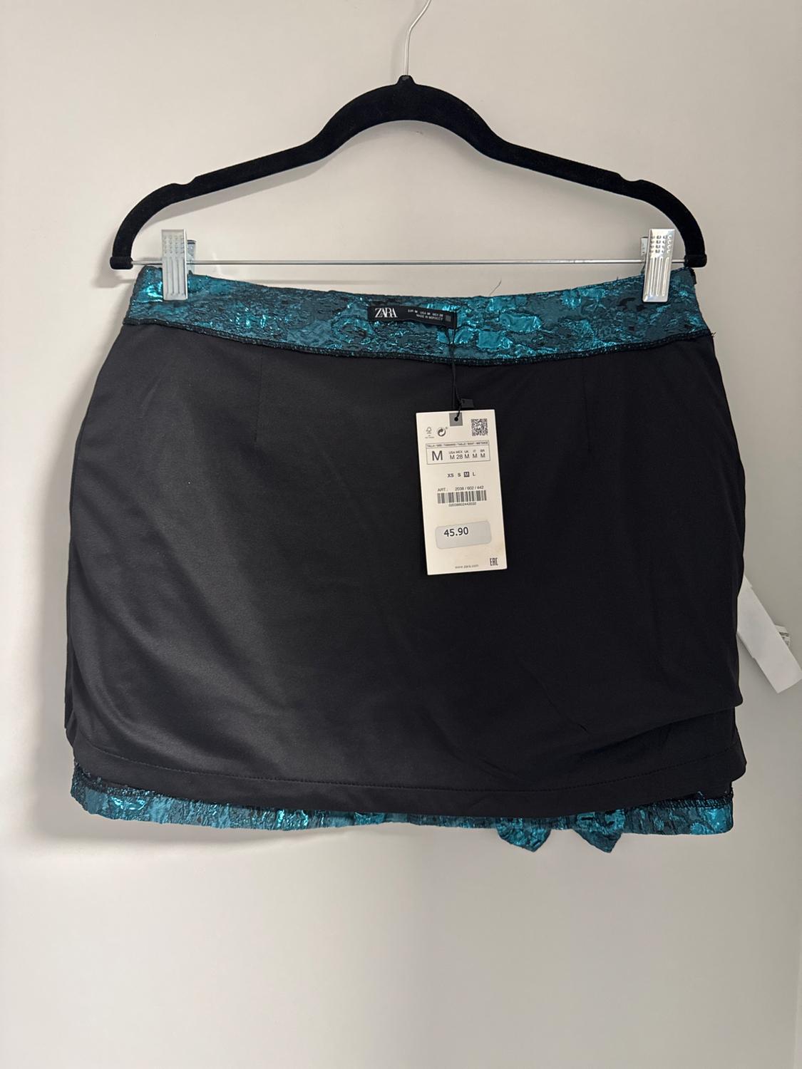FALDA MINI FANTASÍA VOLANTE