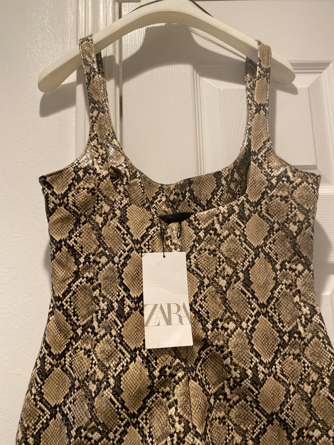 FAUX LEATHER SNAKESKIN PRINT DRESS - Image 5