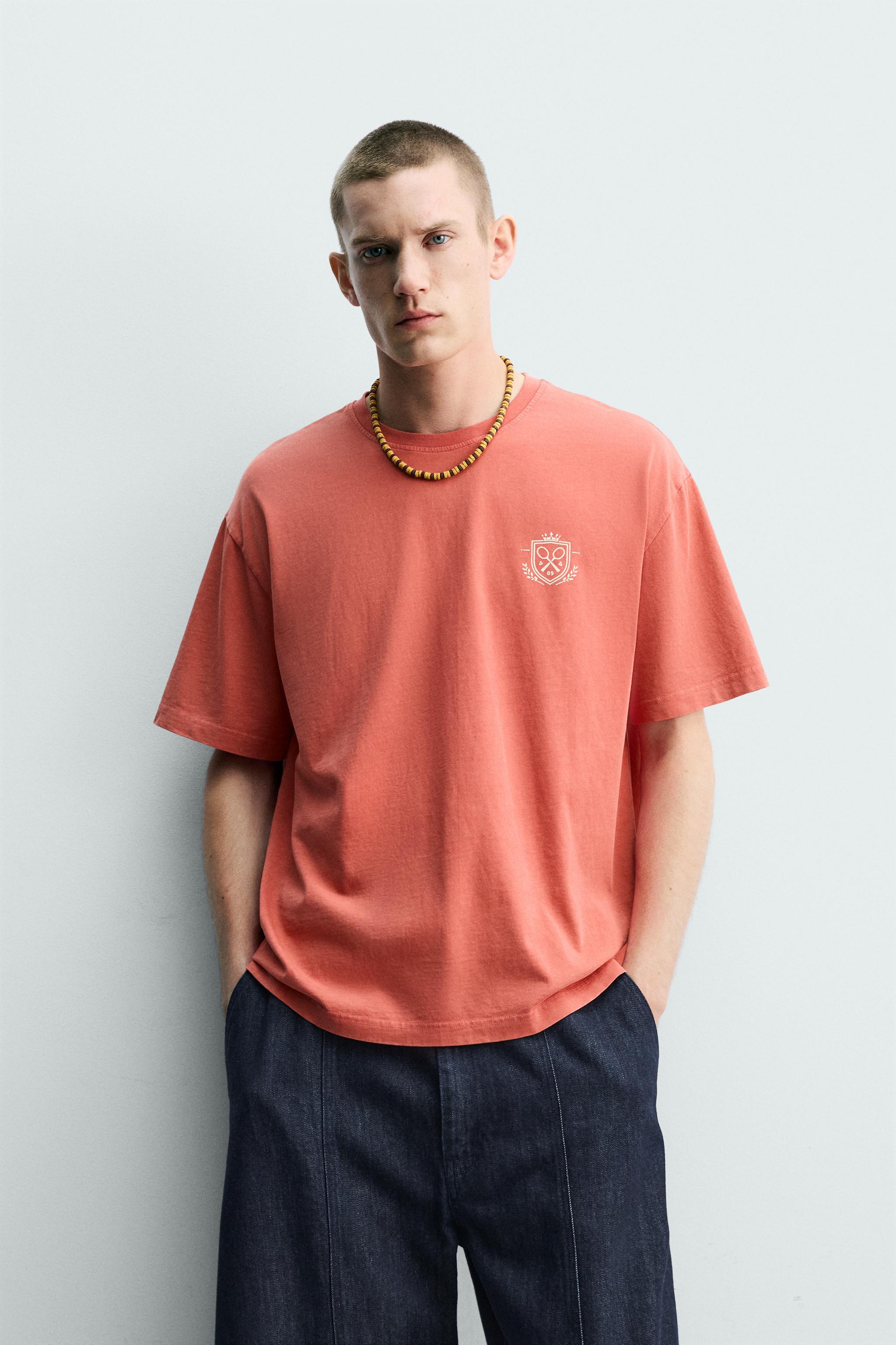 CONTRASTING TEXT PRINT T-SHIRT