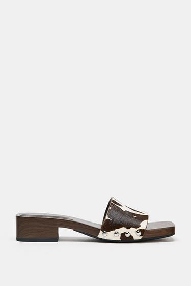 SANDALES IMPRIMÉ ANIMALIER EN CUIR AVEC EFFET FOURRURE - Multicolore de Zara
