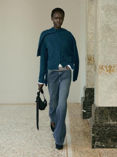 Zara Mid-rise straight-leg flare fit jeans - Mid-blue