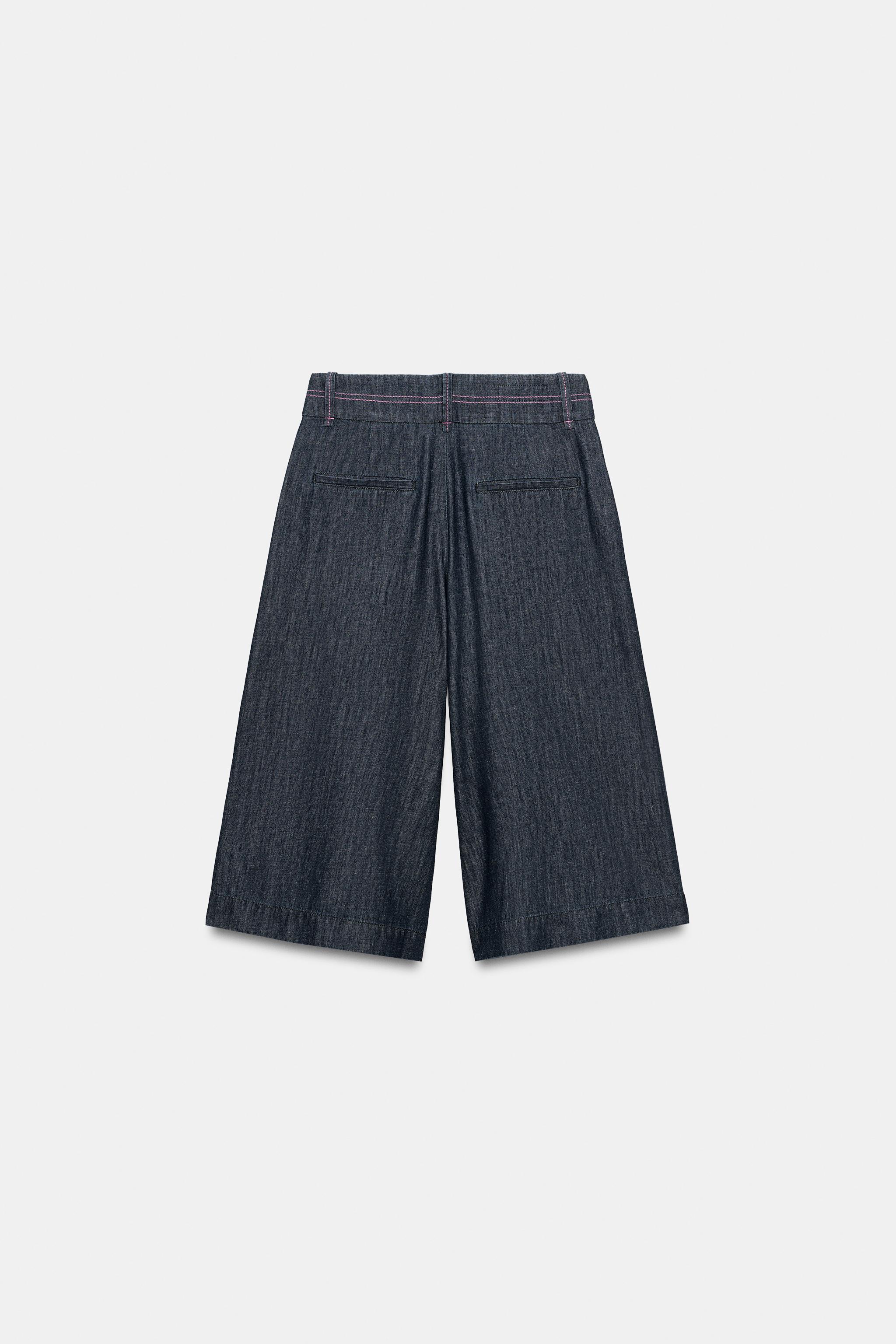 LONG SHORTS WITH CONTRAST TOPSTITCHING