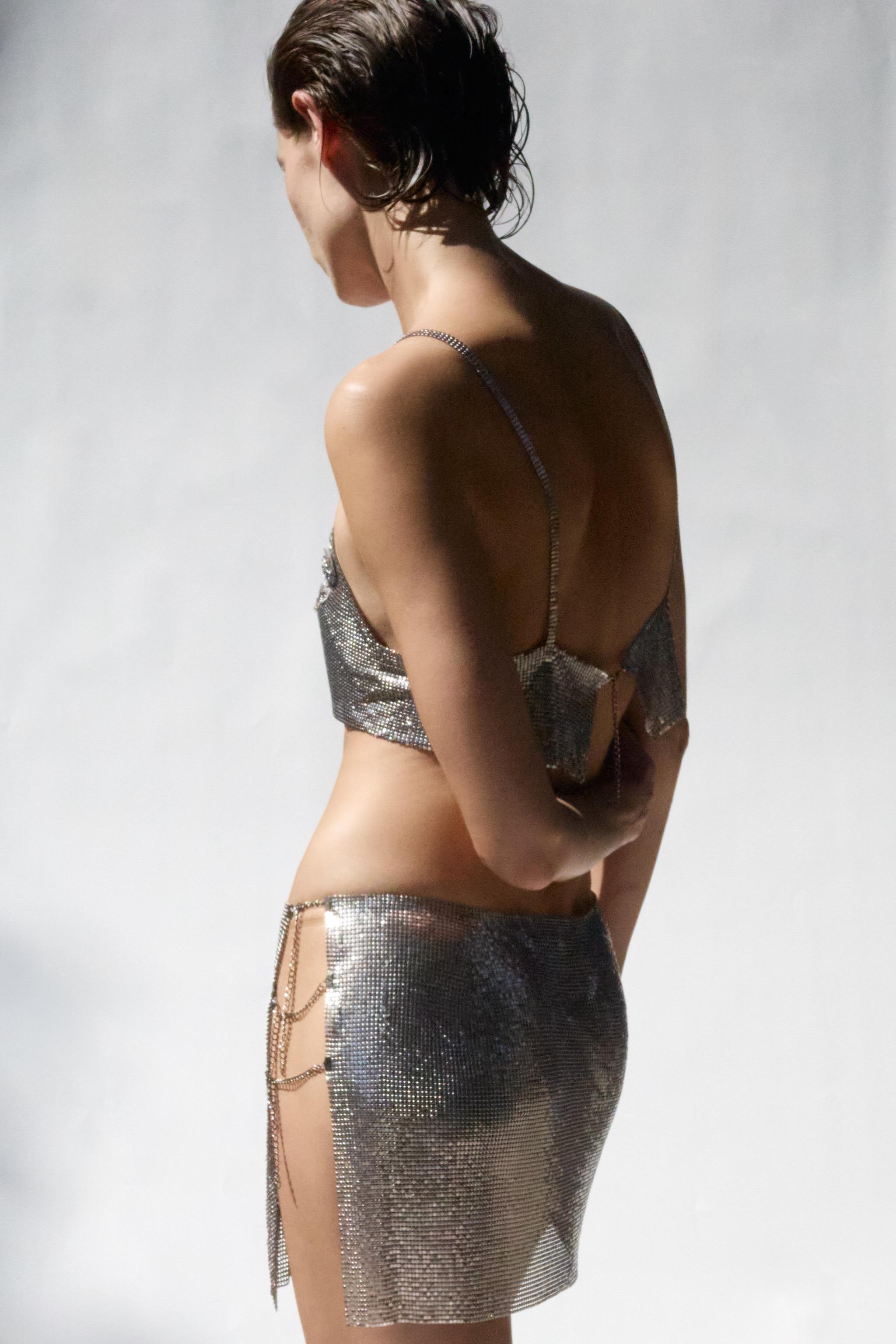 BEADED FLORAL MESH MINI SKIRT — Silver