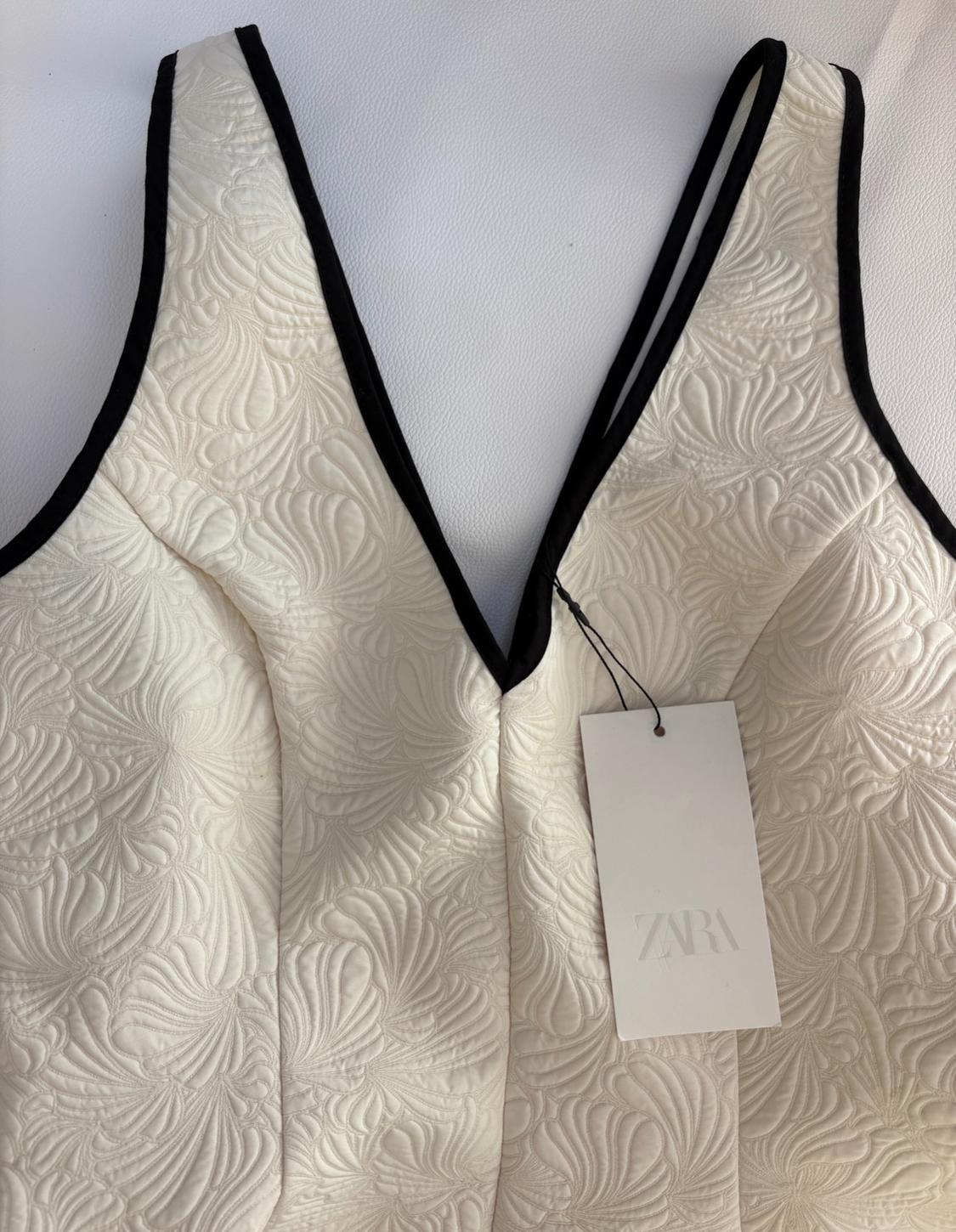 JACQUARD PEPLUM TOP - Image 3
