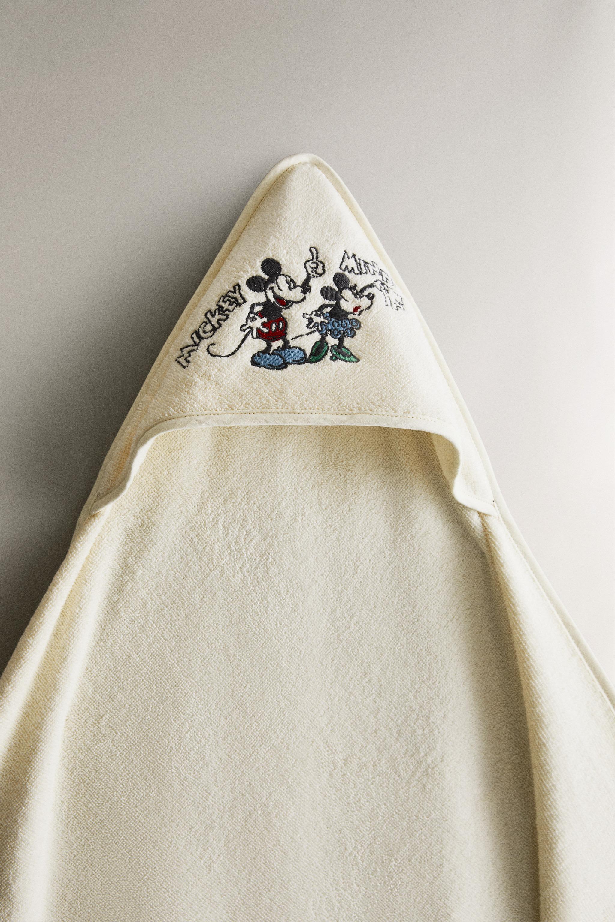 MICKEY & MINNIE ©DISNEY TERRYCLOTH HOODED BATH TOWEL