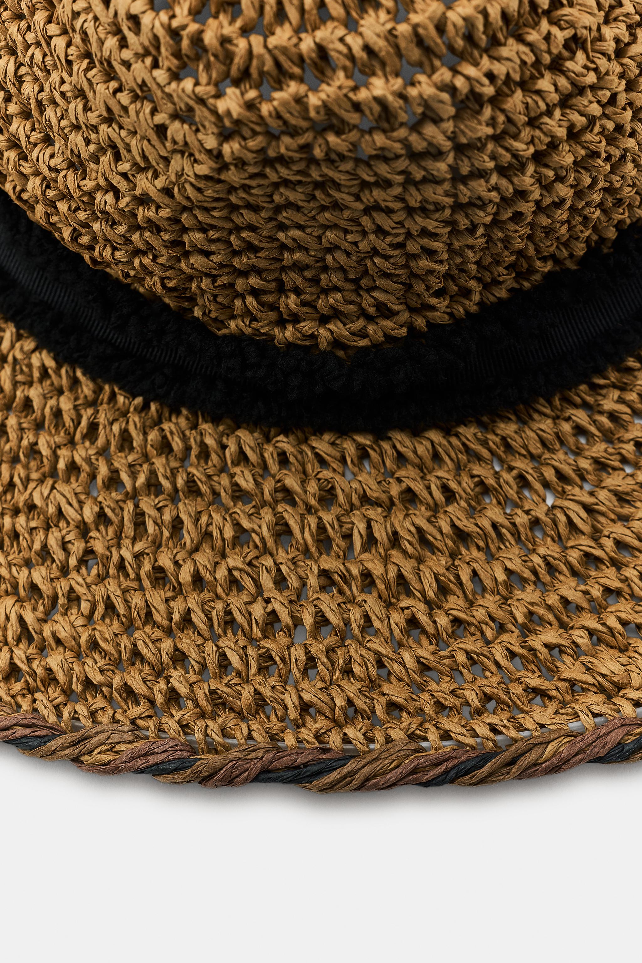 TWISTED EDGE CONTRAST BAND HAT