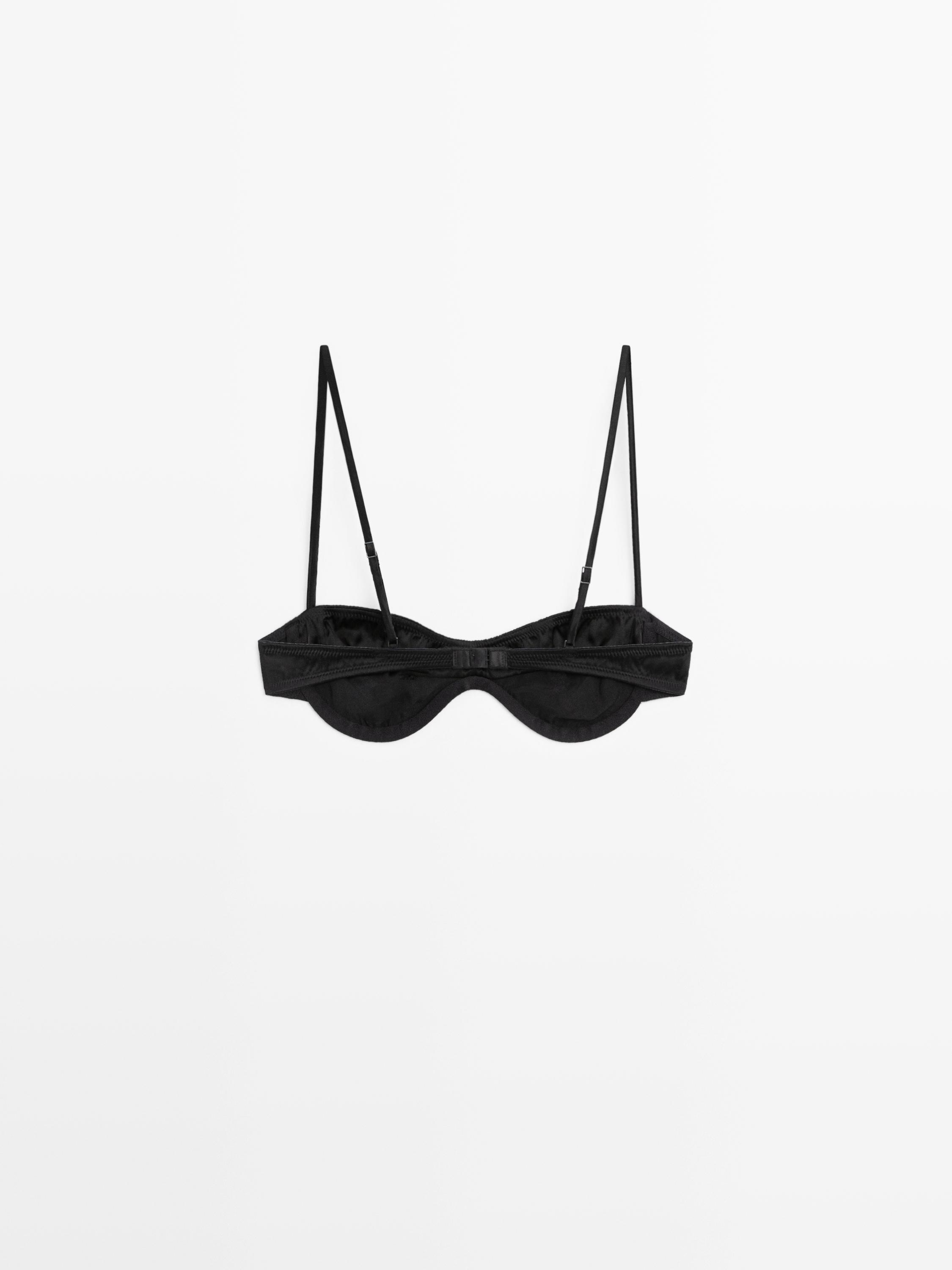 Bandeau top with underwire and seam detail