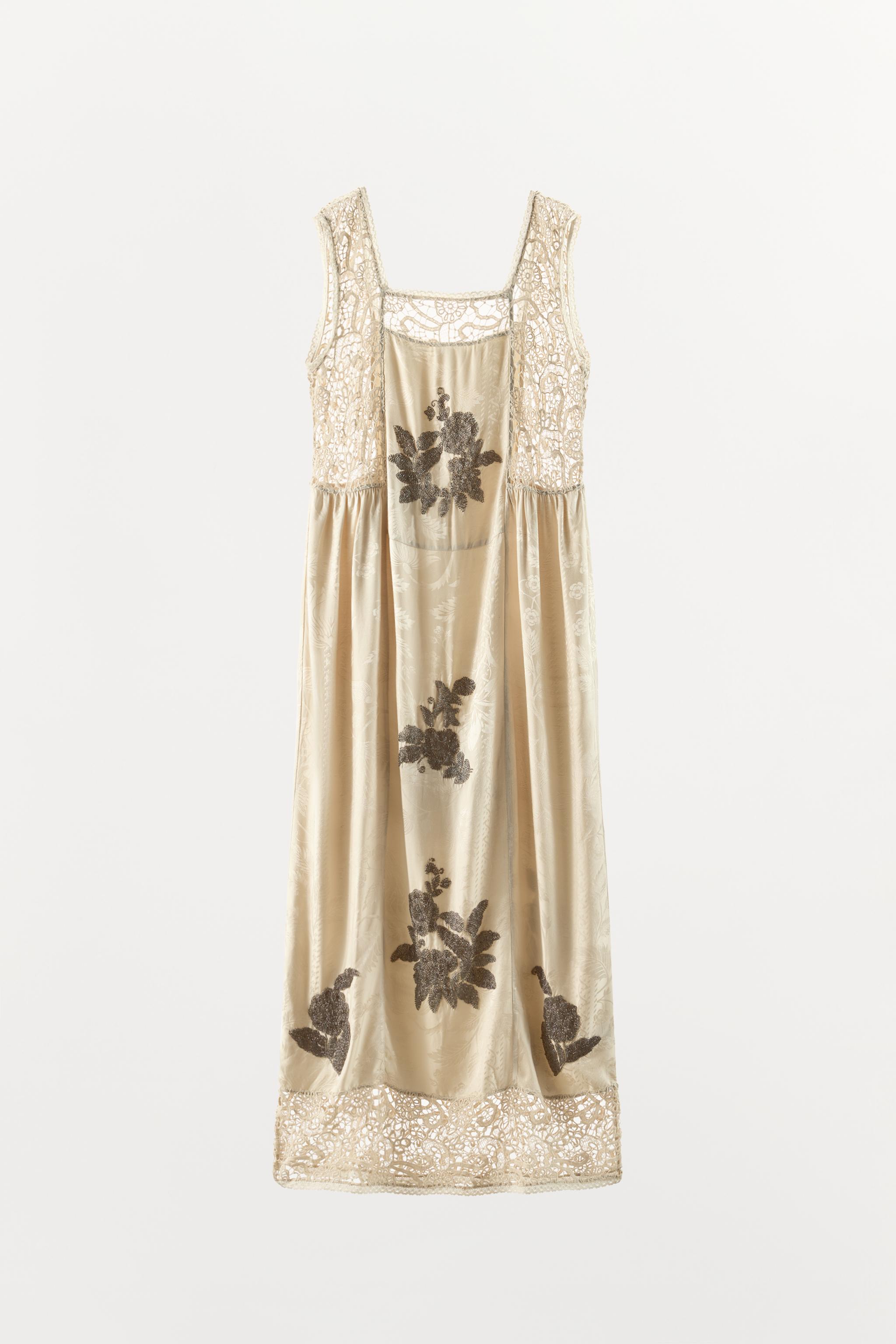 JACQUARD DRESS WITH BEADED EMBROIDERY
