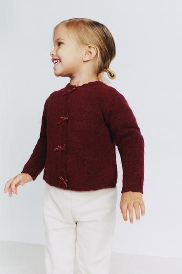 SAMT-SCHLEIFEN-STRICKJACKE - Granatrot von Zara