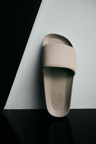 BATH SLIDES - Sand Brown by Zara