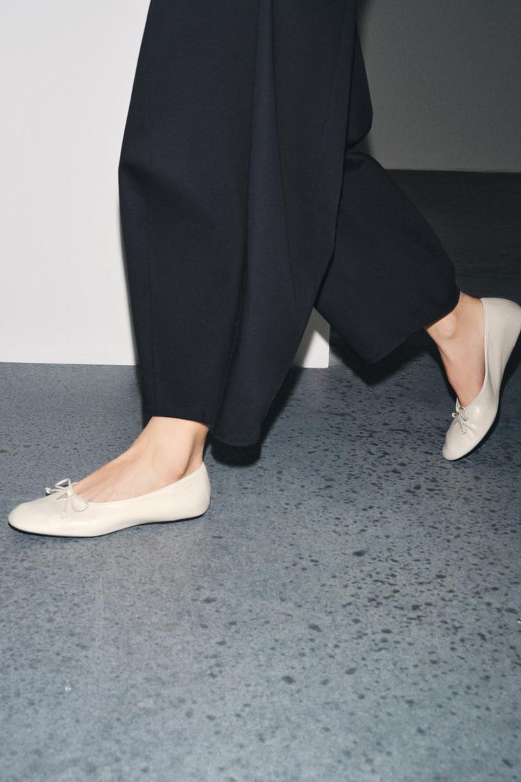 SOFT LEATHER BALLET FLATS WITH BOW Ecru White ZARA Australia