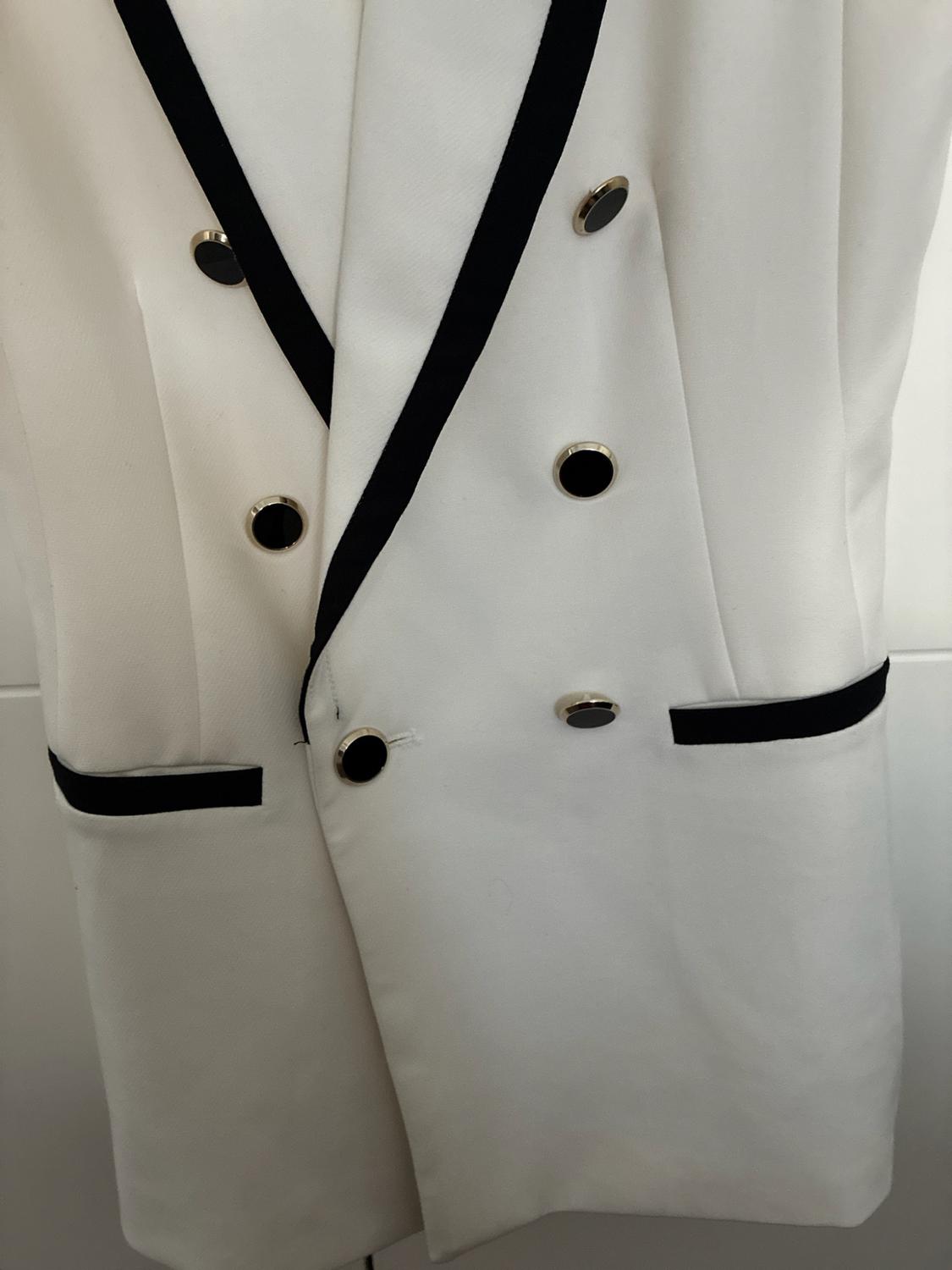 WAISTCOAT WITH CONTRAST TRIM - Image 4
