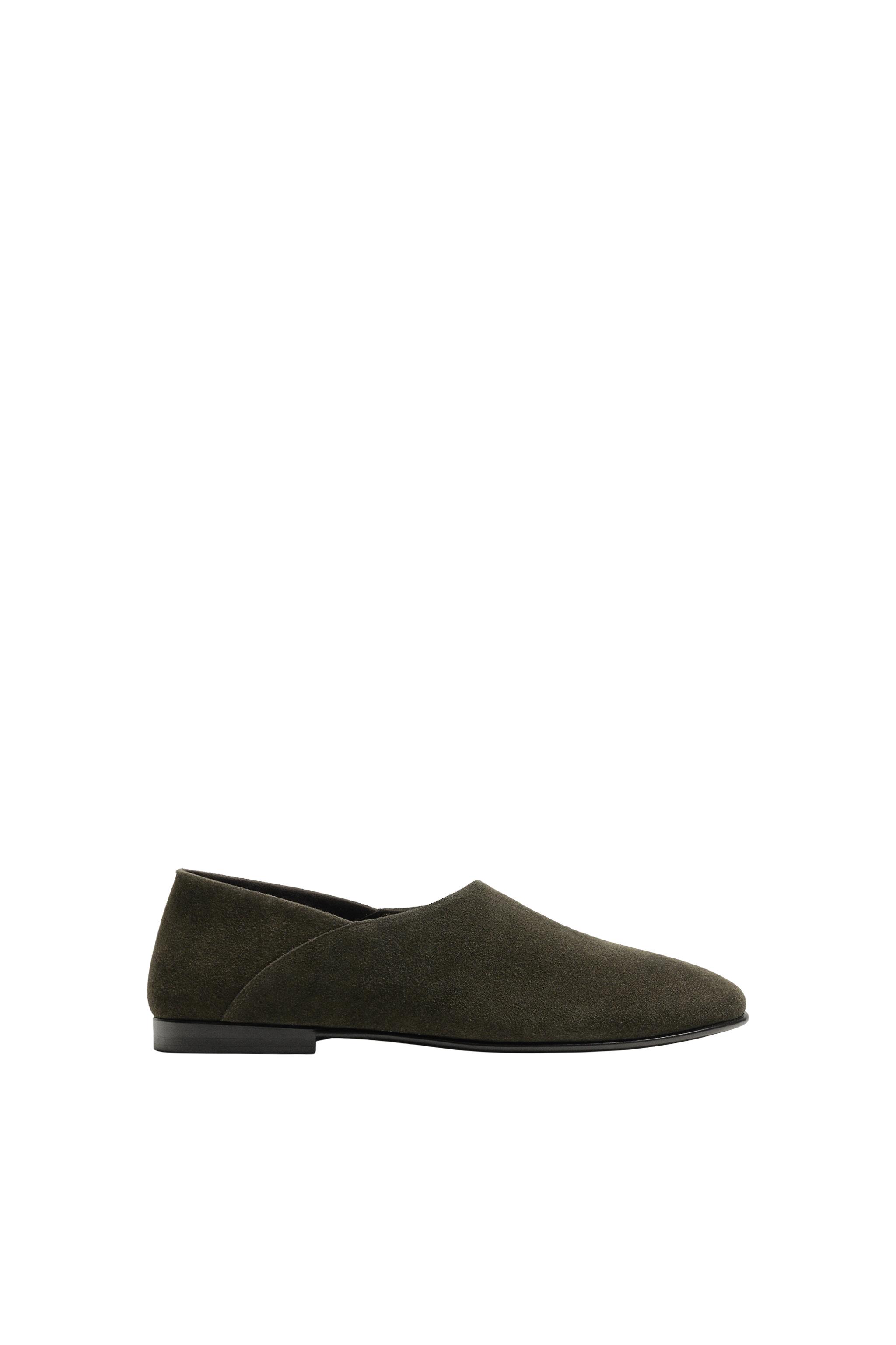 LEATHER LOAFERS