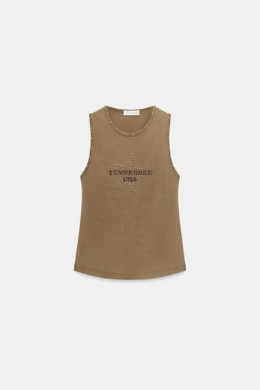 T-SHIRT WITH STUDS AND SLOGAN - Dark brown by Zara