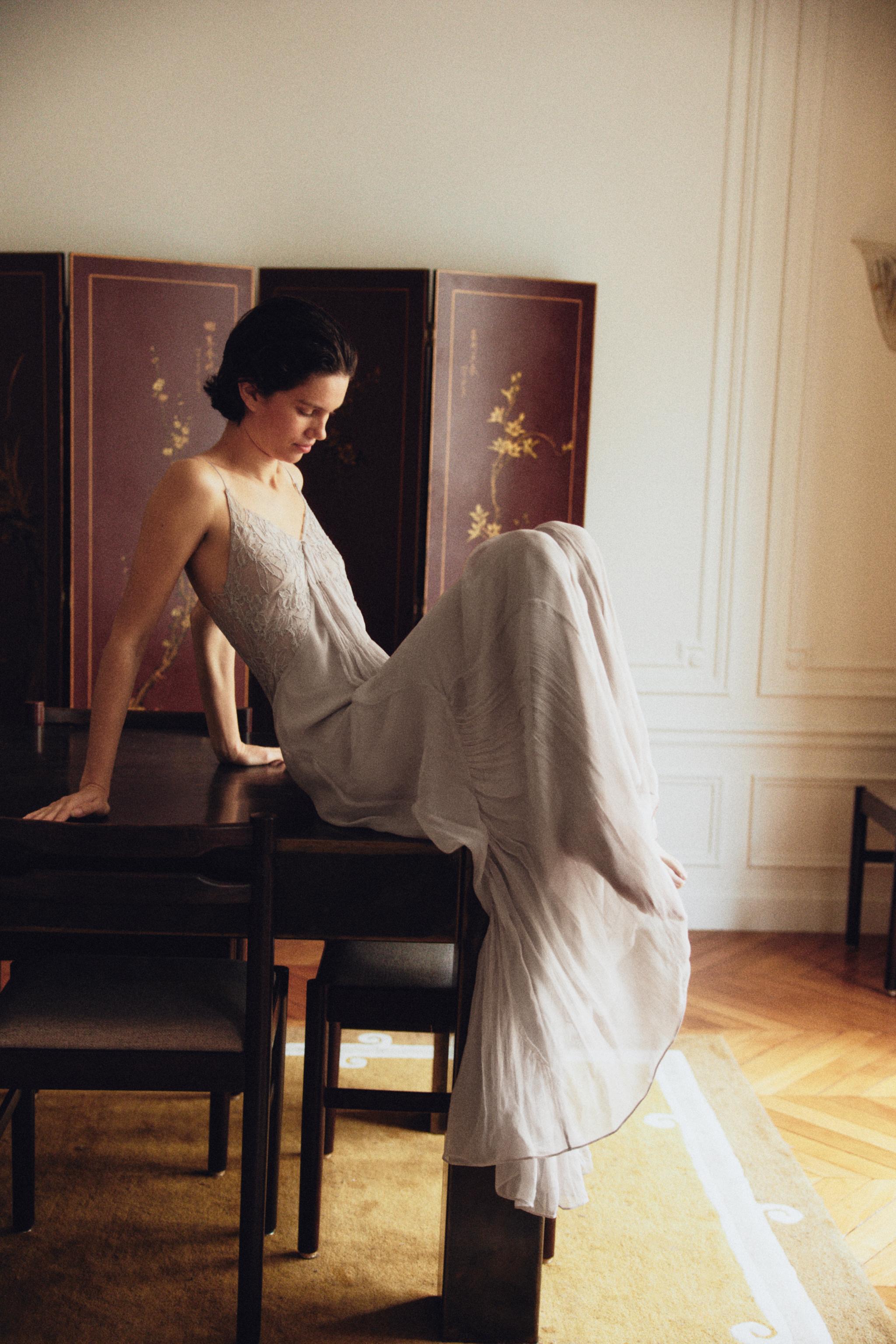 ROBE LONGUE 100% VISCOSE DENTELLE