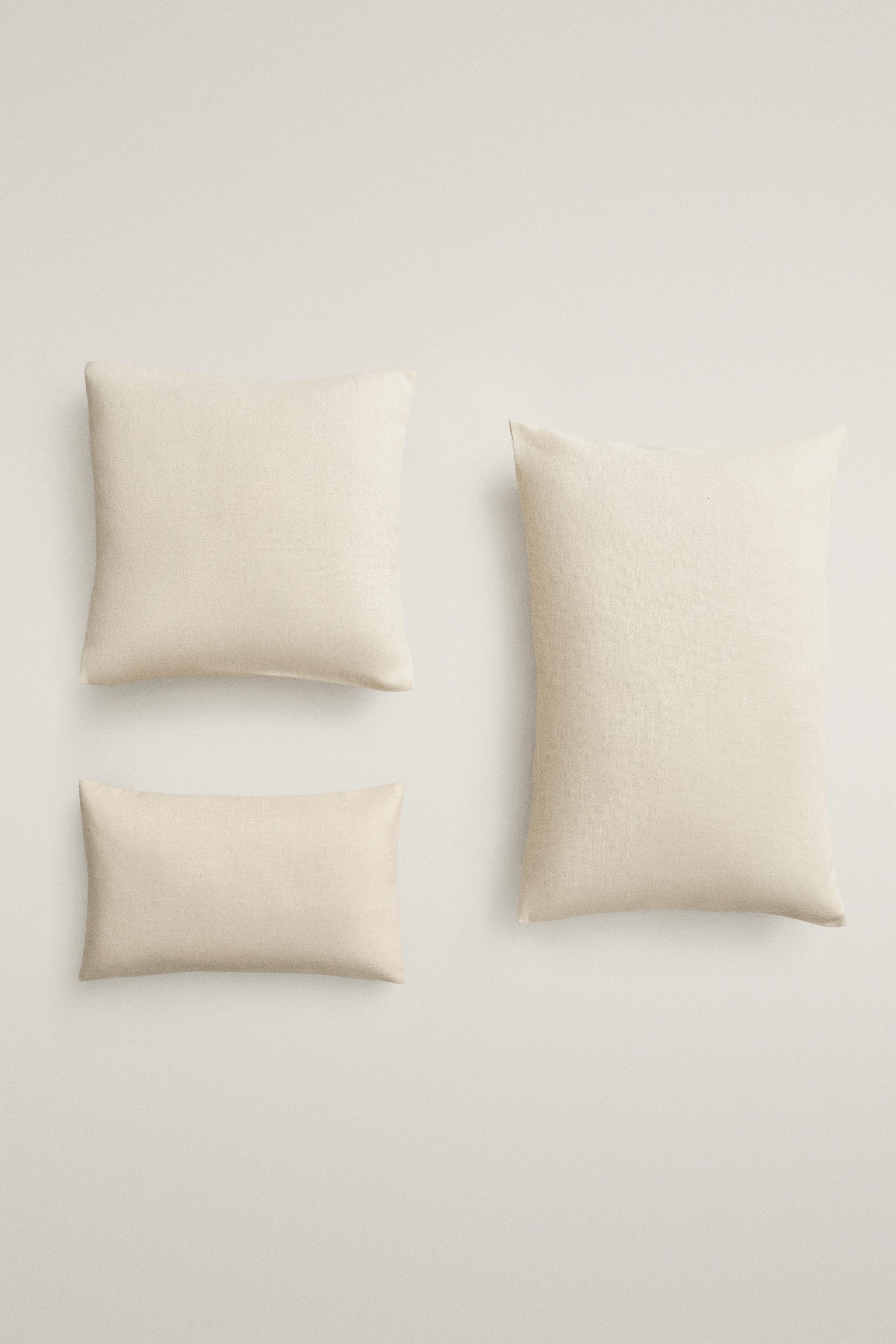 PLAIN CUSHION COVER — Light beige
