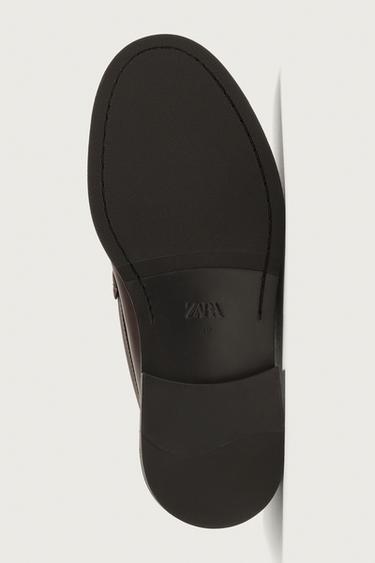MOCASSINS EN CUIR À MASQUE - Marron de Zara - Image 6