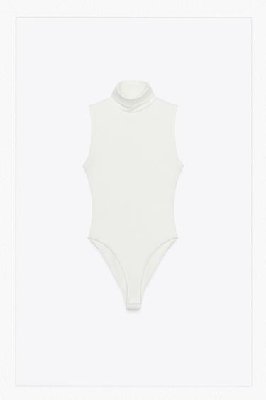 БАЗОВОЕ БОДИ С ВЫСОКИМ ВОРОТНИКОМ — ЭКРЮ от Zara
