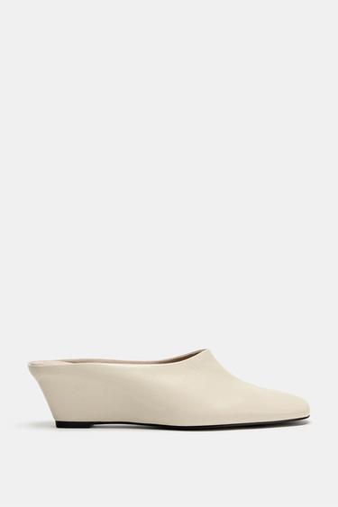 LIMITED EDITION LEATHER WEDGE MULES - Ecru White by Zara