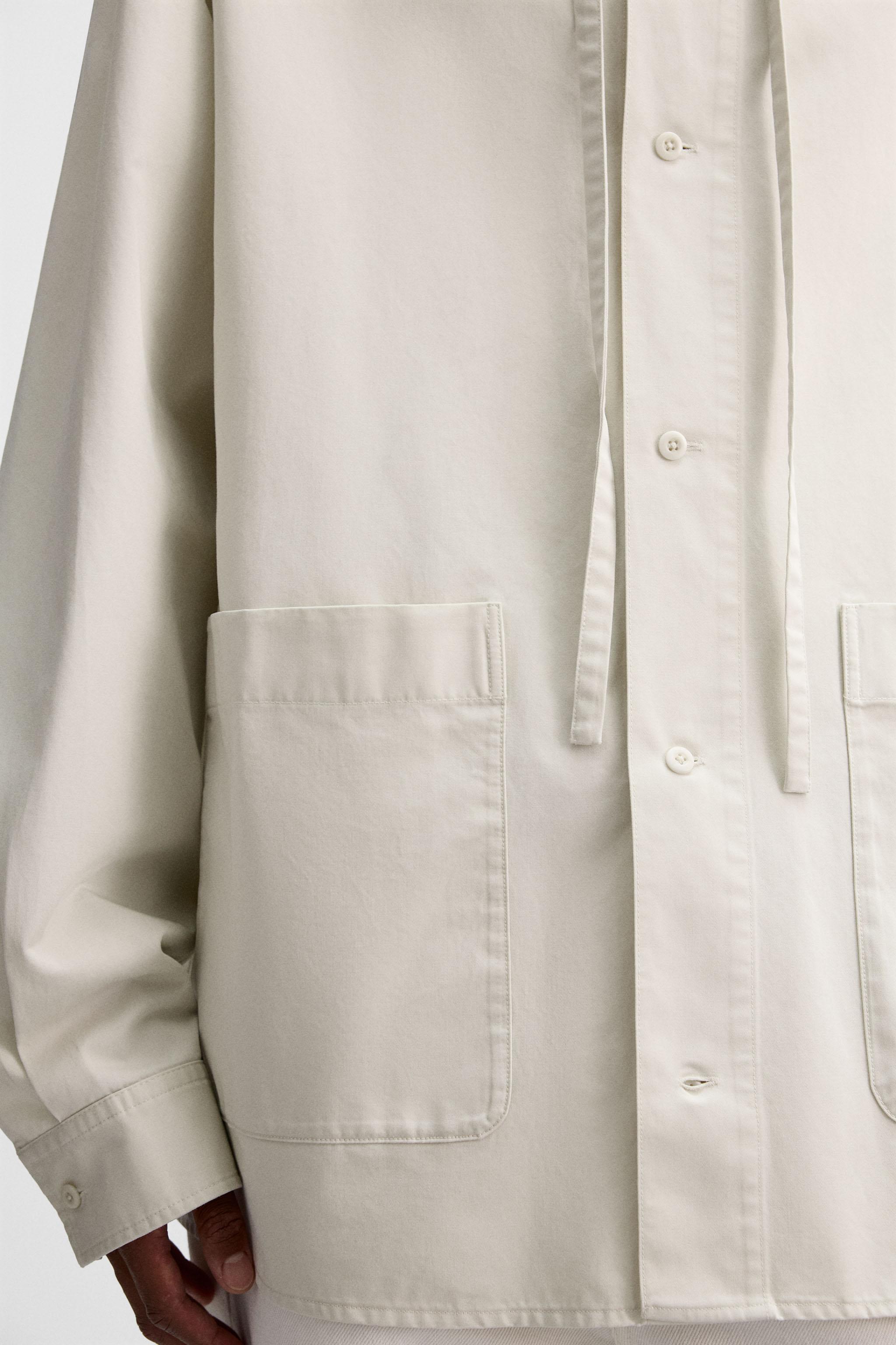OVERSIZED FIT HOODED OVERSHIRT