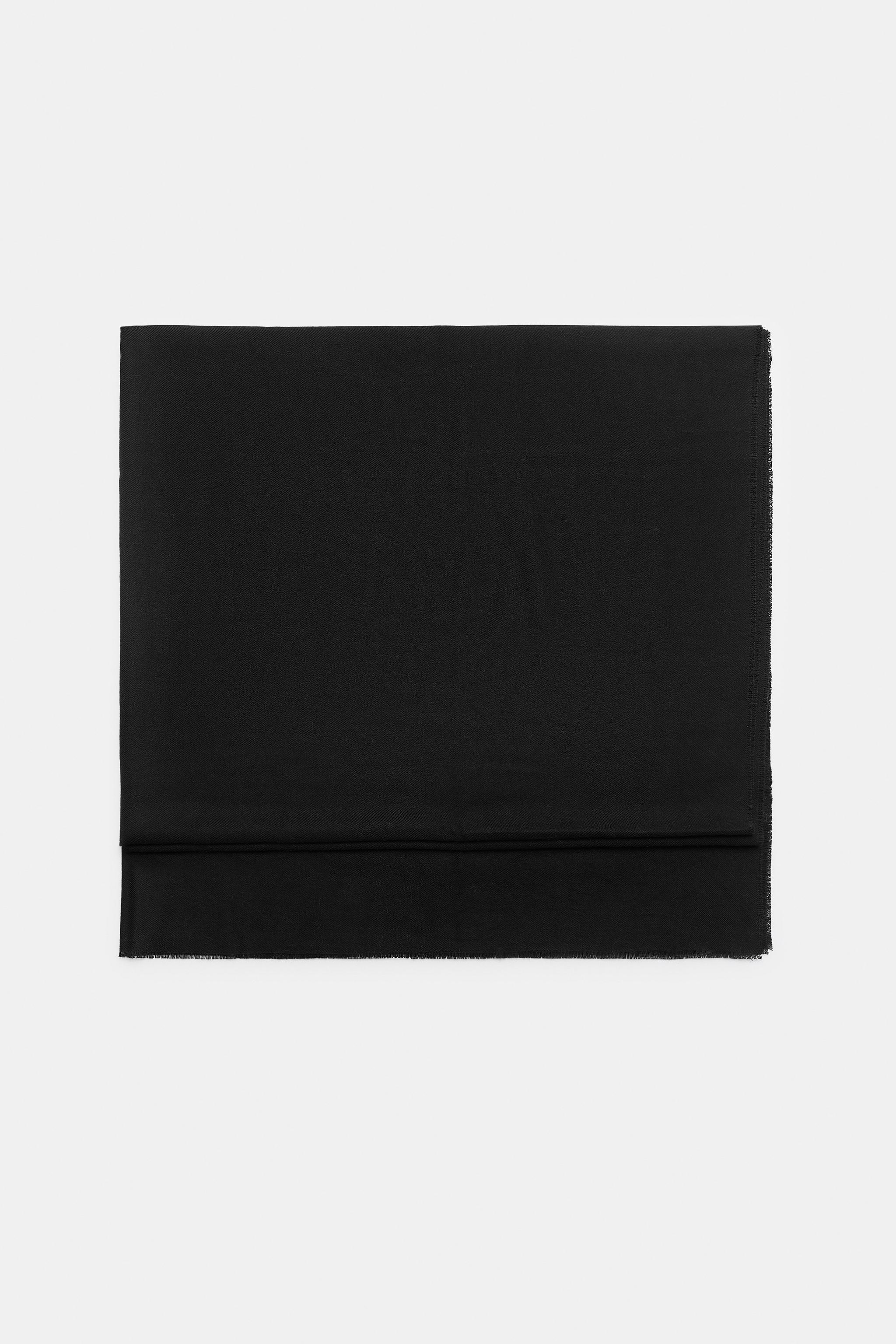 SOFT PLAIN SCARF