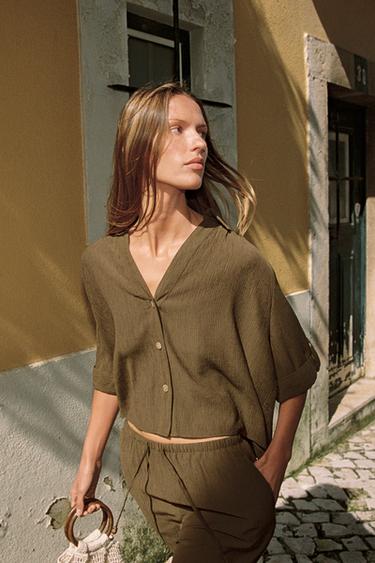 SHORT SLEEVE FLOWING SHIRT - Olive green by Zara