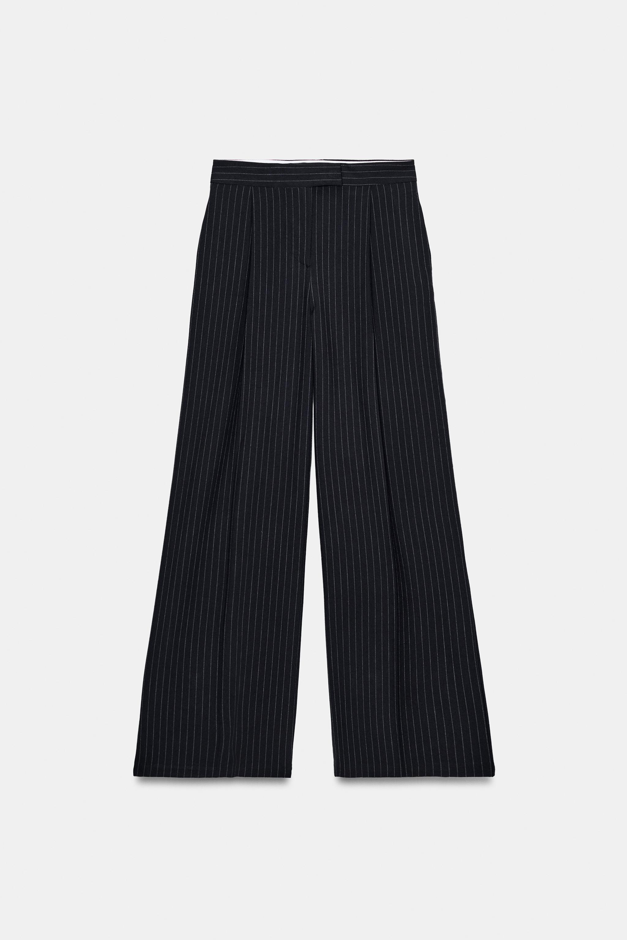WIDE LEG PINSTRIPE PLEATED PANTS
